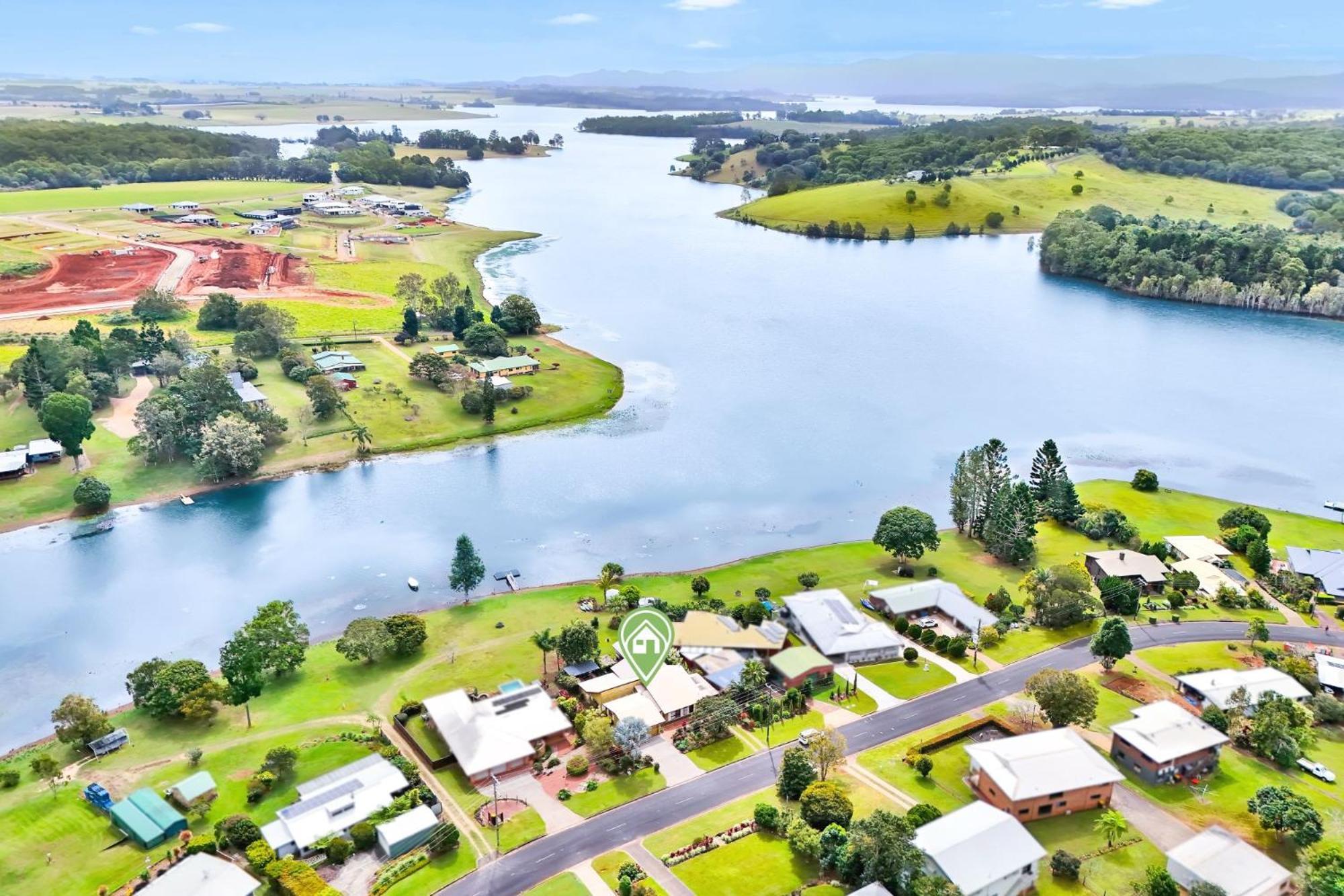 Lakeside Tinaroo Only 2.5Km From Yungaburra Town Villa Kültér fotó