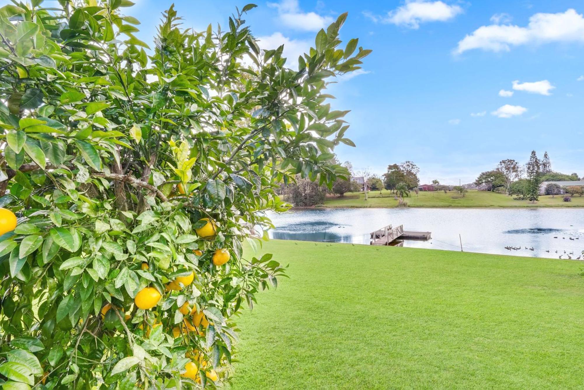 Lakeside Tinaroo Only 2.5Km From Yungaburra Town Villa Kültér fotó